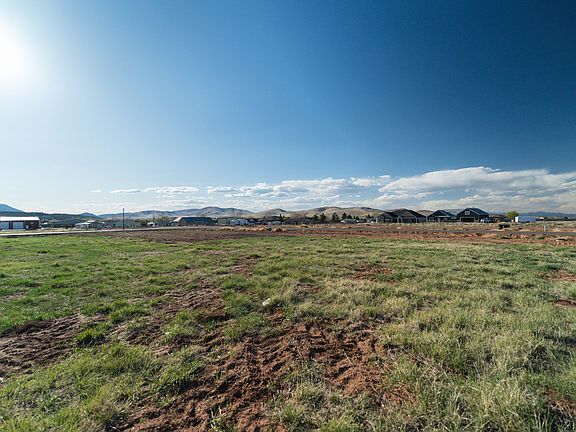 5th image of LOT 28 28