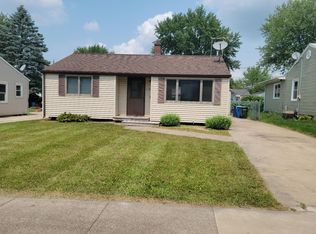 1147 Easton Ave, Waterloo, IA 50702