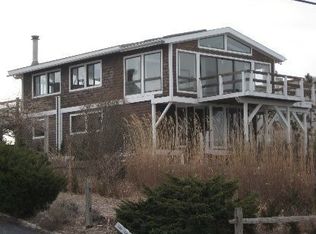501 Dune Rd, Westhampton Beach, NY 11978
