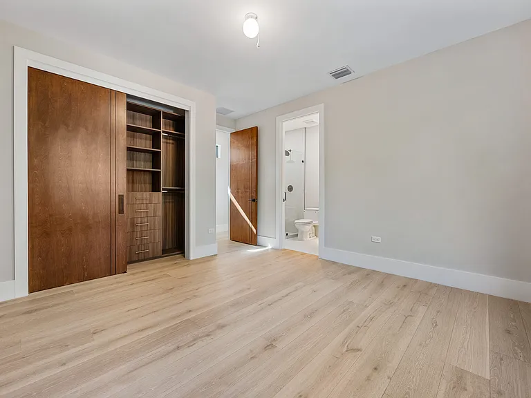 2805 Freeman St — Photo 56