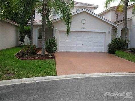 1st image of 1905 NW 49th Ave