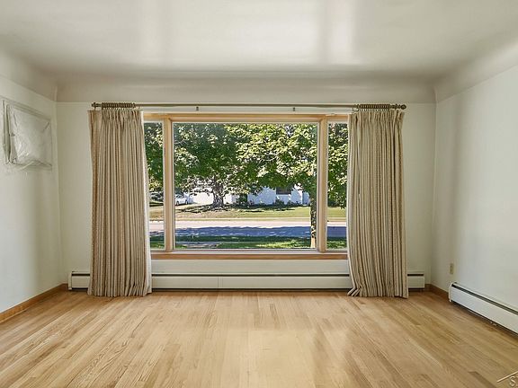 5th image of 58 Beck St