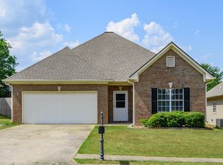 959 McAllister Dr, Calera, AL 35040