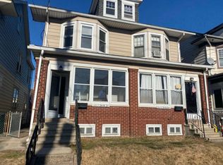 1132 Genesee St, Trenton, NJ 08610