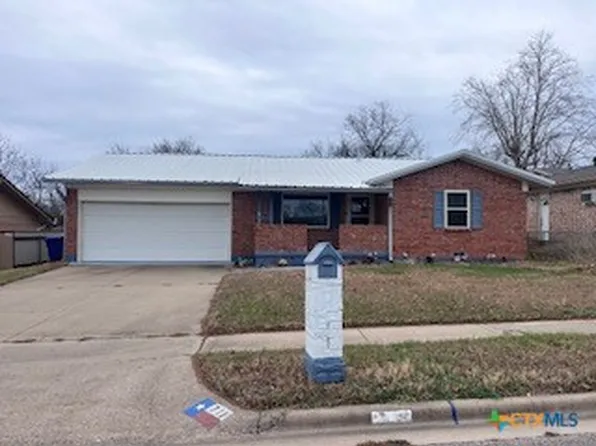 711 S 25th St, Copperas Cove, TX 76522