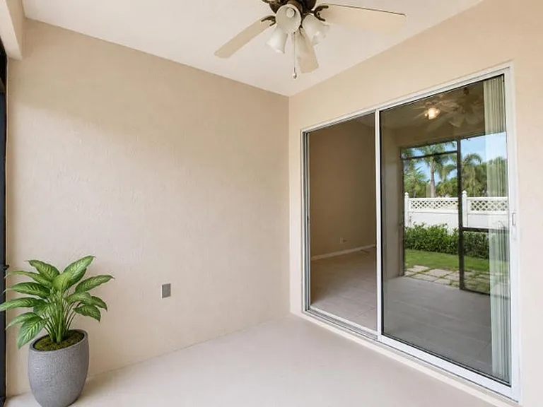 7958 Piper Ln — Photo 11