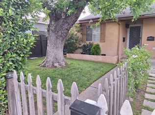 16663 Victory Blvd #1, Van Nuys, CA 91406