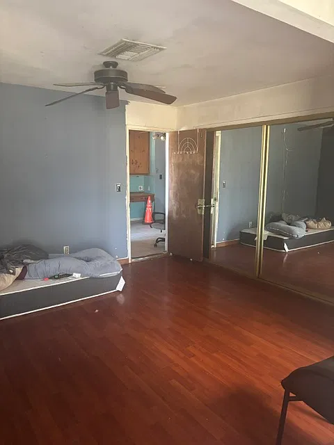 3 bed, 1220 sqft, $1,800 — Photo 4