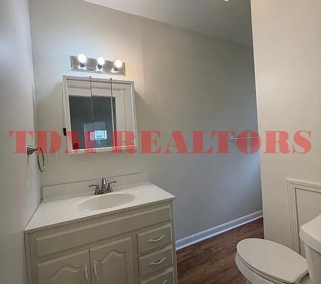 419 Clinton St #421 — Photo 9