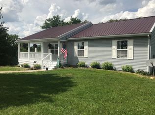 70 Gee Ln, Falmouth, KY 41040