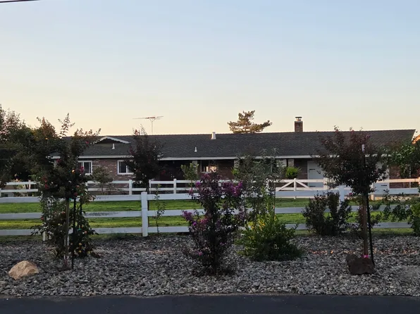8318 Jantzen Rd, Modesto, CA 95357