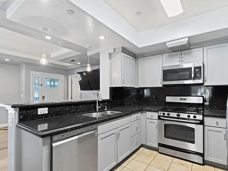 108 Balbach St #4 — Photo 12