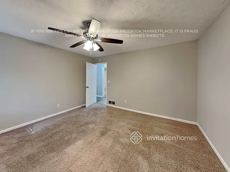 643 Jason Ct — Photo 10