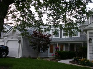 1814 Vermont Dr #306, Elk Grove Village, IL 60007