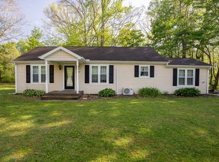 11225 Cross Station Rd, Girard, PA 16417