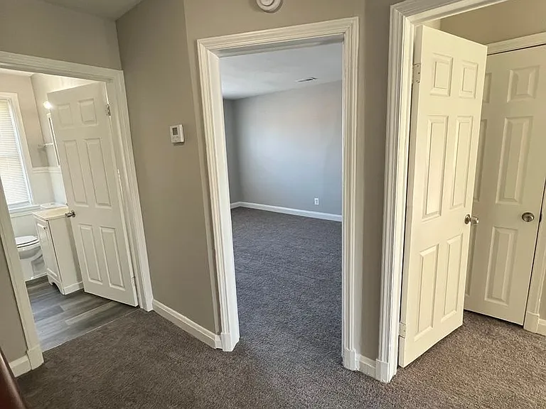3611 Ravenwood Ave — Photo 3