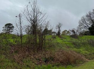 Pierce St, Yazoo City, MS 39194