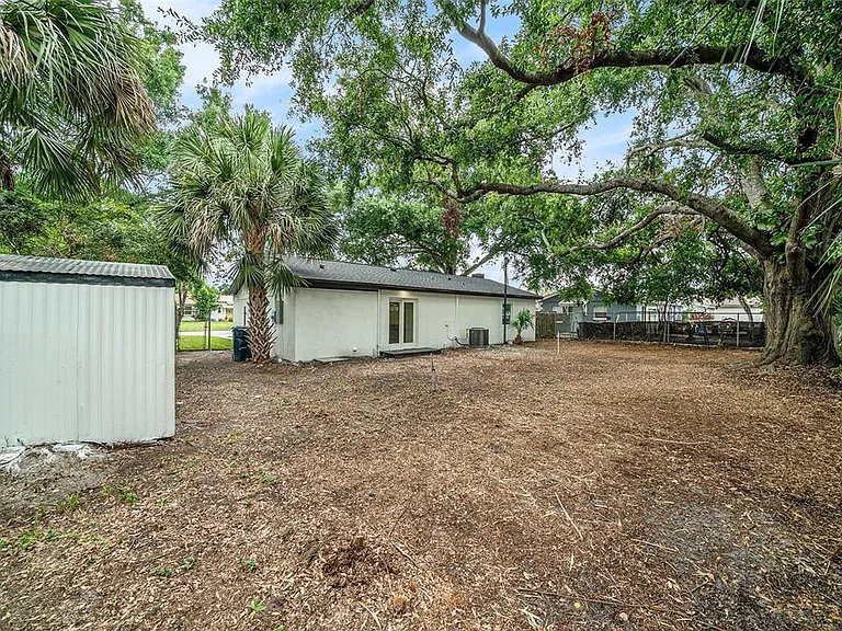 3812 W Rogers Ave — Photo 23