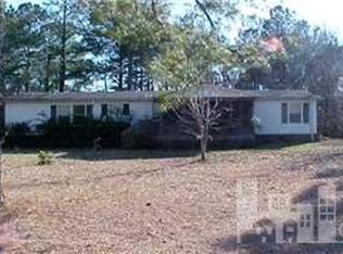 749 Lea Extension Dr, Hampstead, NC 28443