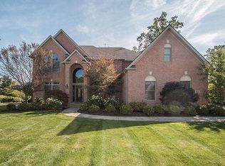 4465 Doral Dr, Avon, OH
