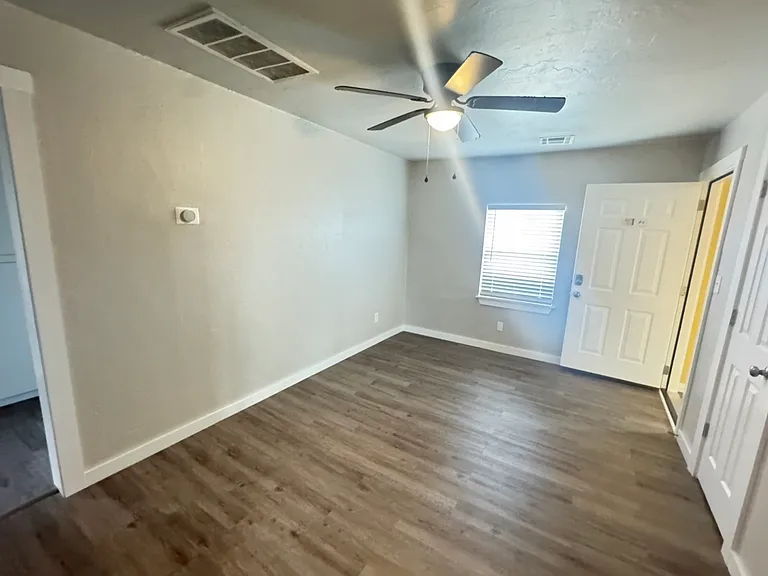1615 N Ellison Ave #4 — Photo 9