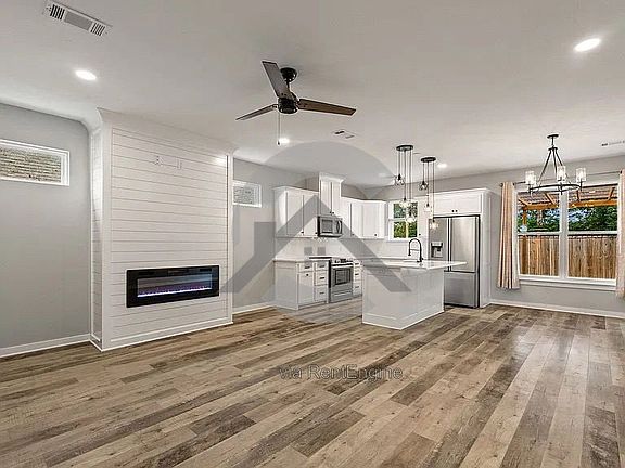 5th image of 1725 Rohan Cir
