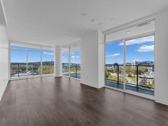 4th image of 200 Klahanie Ct #1406