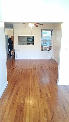 Rented by Bouklis Group | media 3