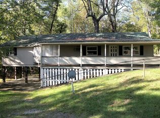 173 Stuckeysville Rd, Manns Choice, PA 15550