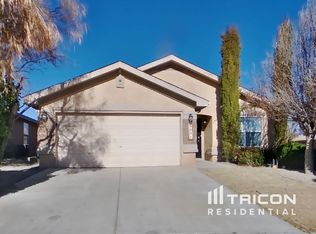 8031 Tuscarora Rd NW, Albuquerque, NM 87114