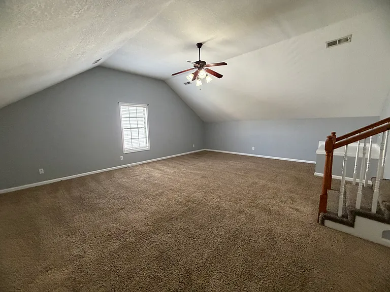 2525 Centerstone Cir — Photo 33