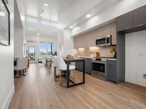 1545 32nd St #309, Emeryville, CA 94608