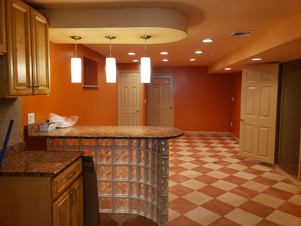 2nd image of 19637 49th Ave Floor 1