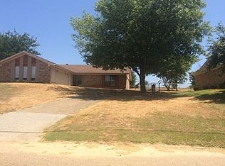 161 Shoreview Dr, Longview, TX 75605