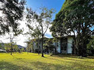 116 SW Jefferson Cir N #1A, Saint Petersburg, FL 33703