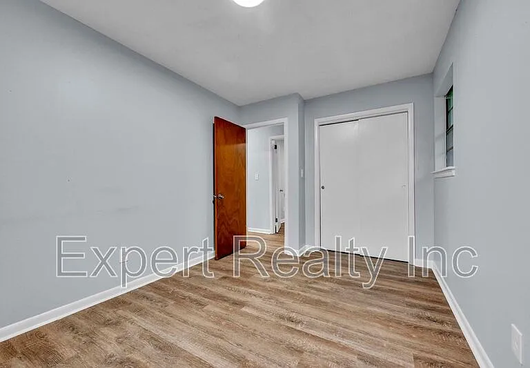 1256 15th St SW — Photo 15