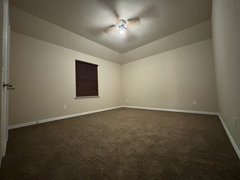 3736 Sicily St — Photo 16
