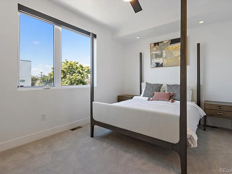 2929 Lawrence St #3 — Photo 7