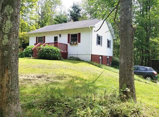 5212 Ellery Centralia Rd, Dewittville, NY 14728