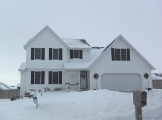 3221 Evergreen Ave, Green Bay, WI 54313