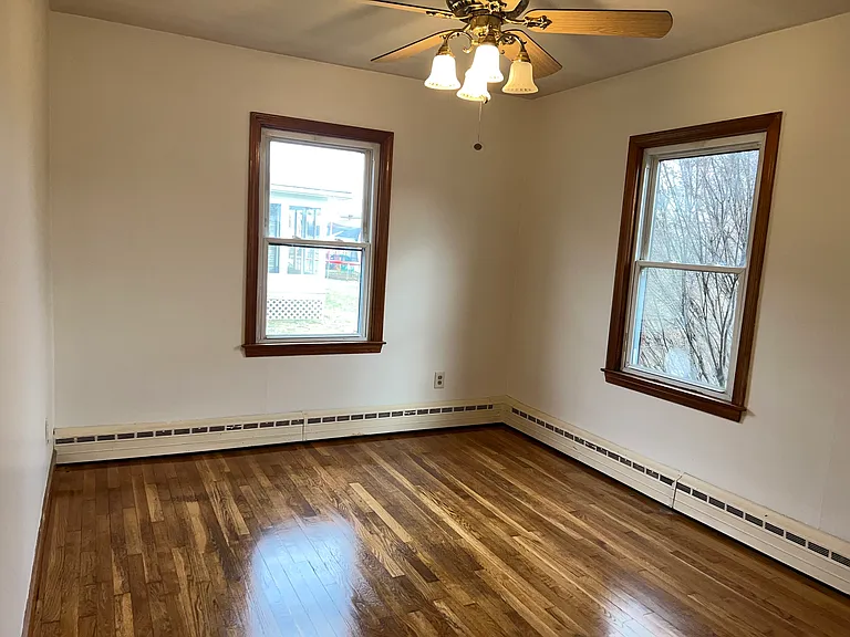 6 Everett Ave #1 — Photo 7