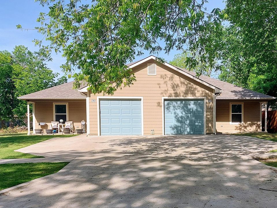 214 N Cleveland Ave, Sherman, TX 75090 Zillow