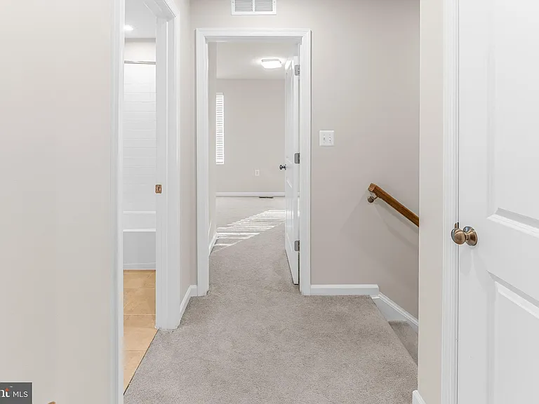62 Coolidge Ave — Photo 15