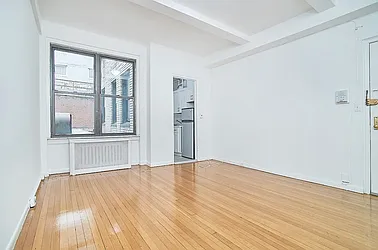 Rented by Living New York