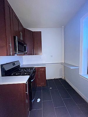 4th image of 55 Winthrop St APT 2H