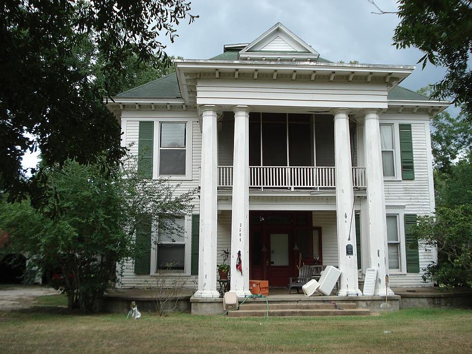 1st image of 2501 Matthews St