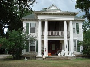 2501 Matthews St, Bay City, TX 77414