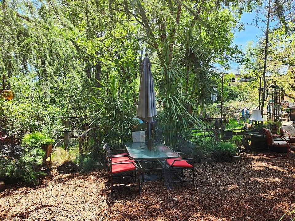 1st image of 10125 Woodleaf Cir