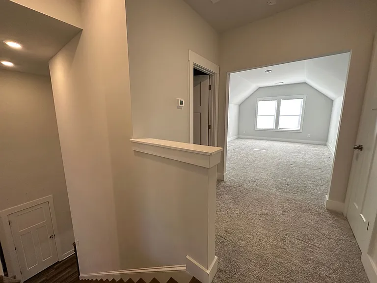 521 Robinwood Pl — Photo 8
