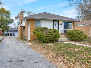 15636 Rose Dr, South Holland, IL 60473